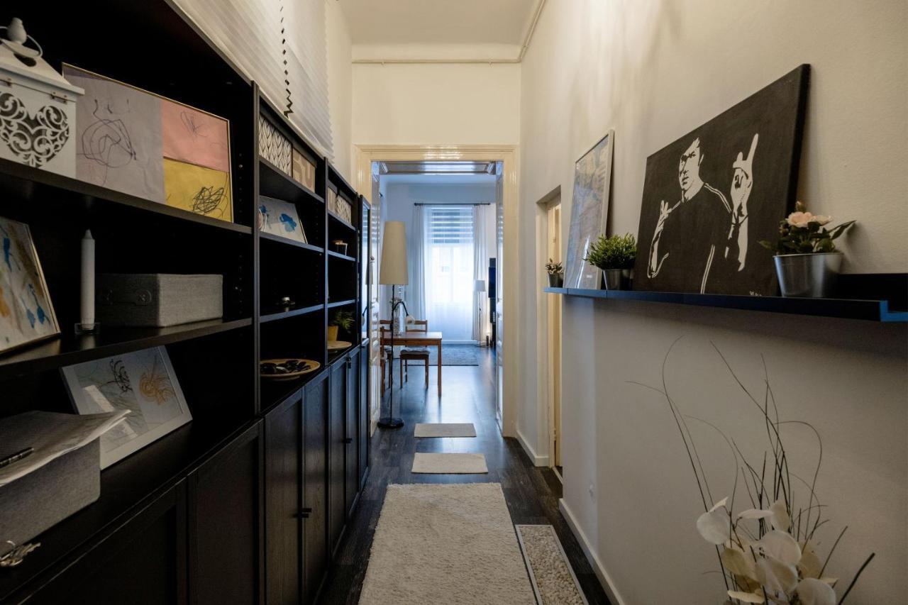 Spacious Apartment Almassy Budapeşte Dış mekan fotoğraf